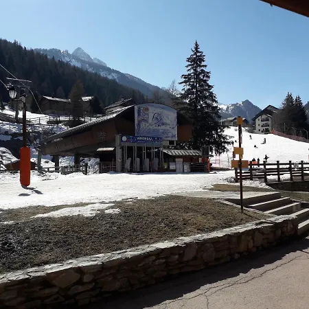 Magnifique Au Pied Du Telecabine D'arrondaz Et Des Pistes De Apartment *